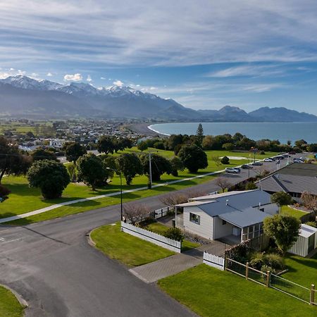 Villa Location With Ocean And Mountain Views Kaikoura Exterior foto