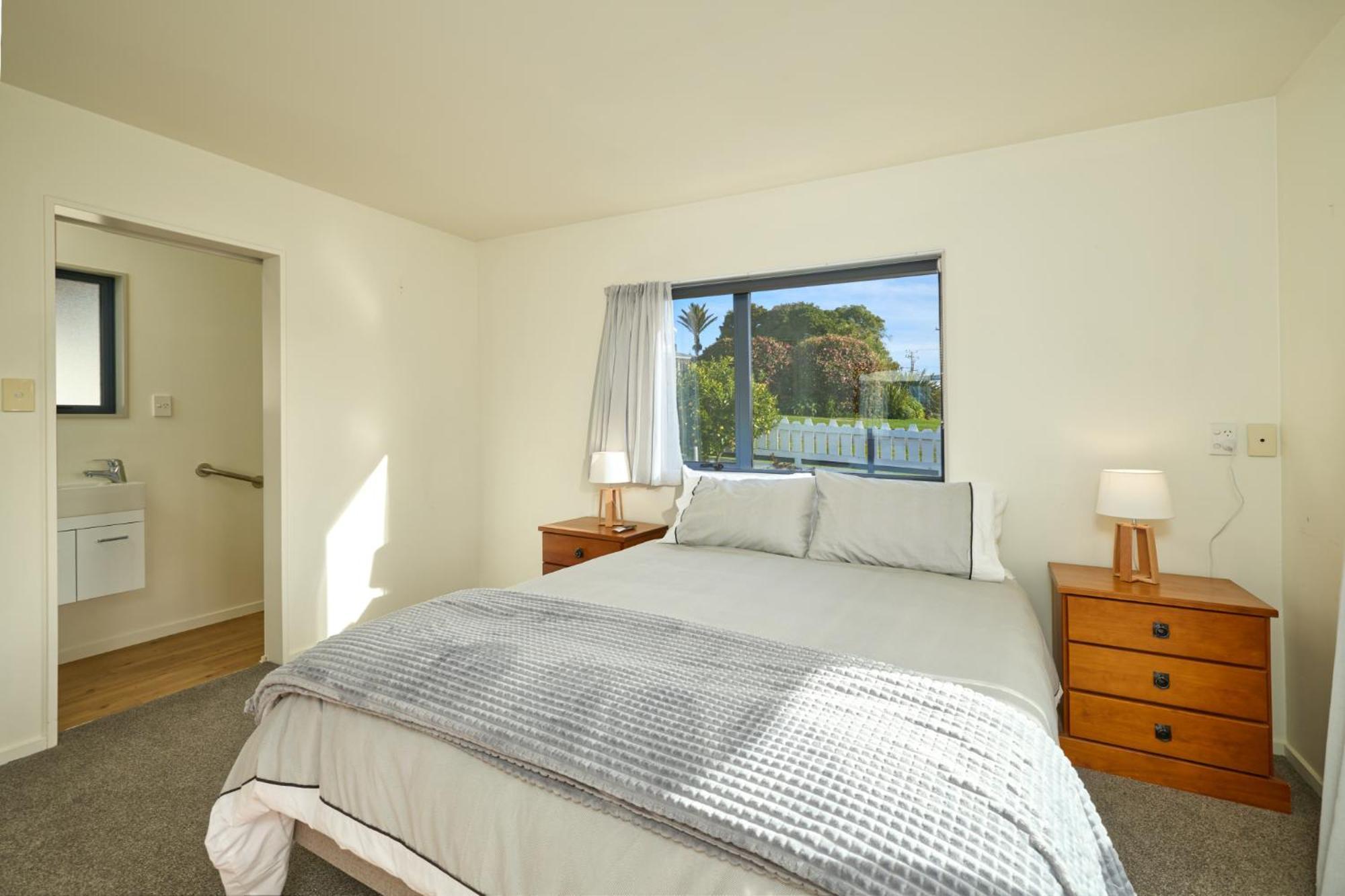 Villa Location With Ocean And Mountain Views Kaikoura Exterior foto