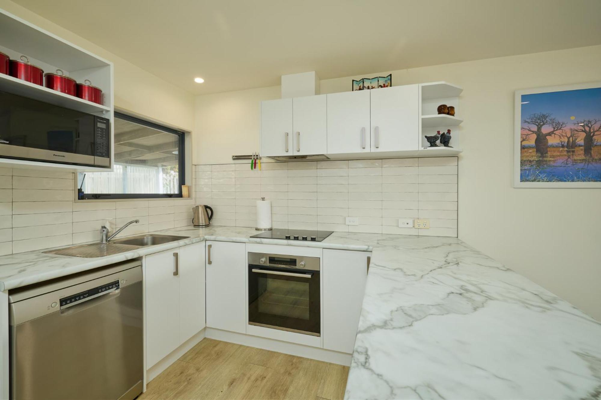 Villa Location With Ocean And Mountain Views Kaikoura Exterior foto